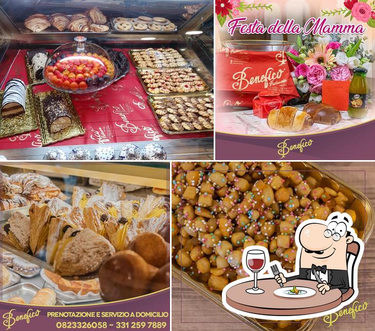 Cibo al Pasticceria Benefico