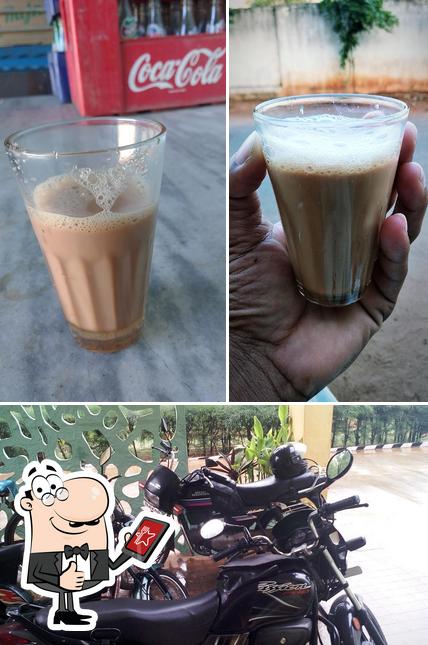 Look at this pic of Anees Dowry Canteen