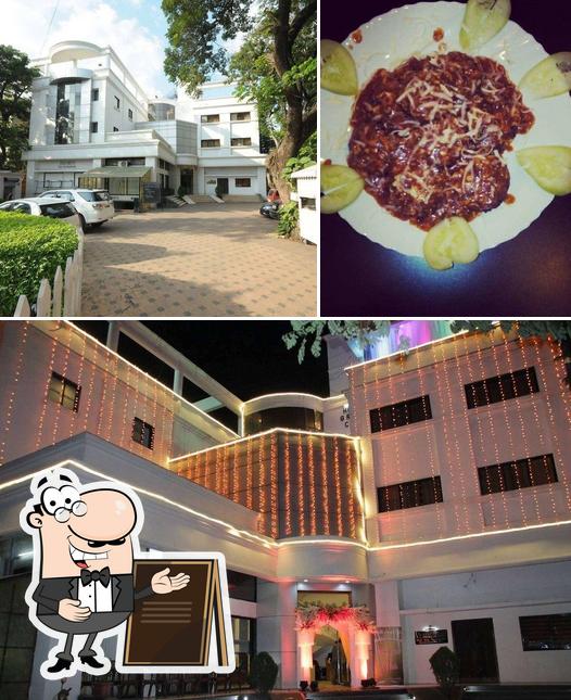 The photo of Chutney’s exterior and food