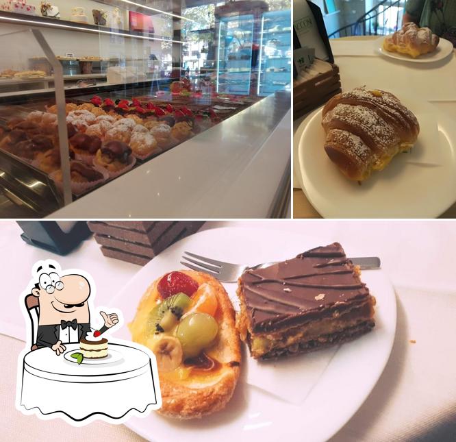 Pasticceria Tacconi offre un'ampia varietà di dessert