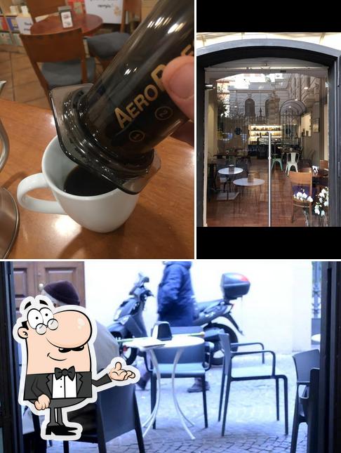 Dai un'occhiata agli interni di Puntoevirgolacafe Caffetteria Specialty