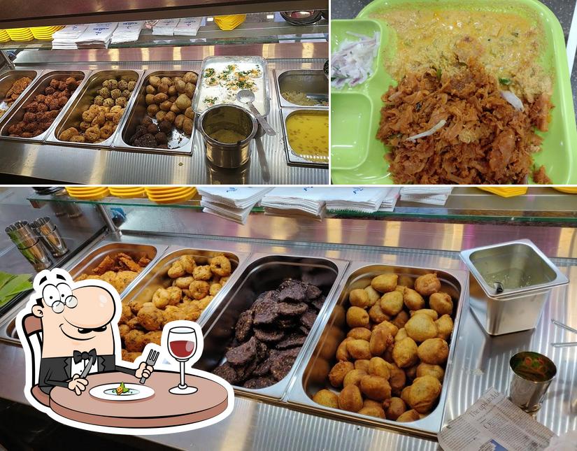 Food at Akshay Coffee Shop