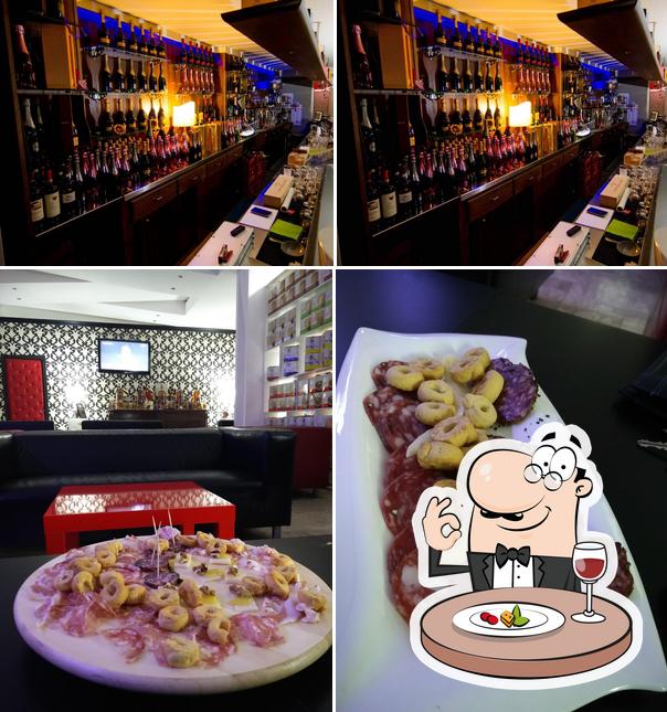 Tra le diverse cose da EnoSerraWine si possono trovare la cibo e bancone da bar