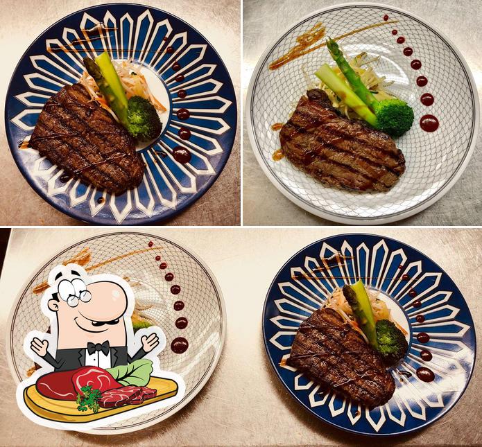 Prenditi i piatti di carne a Japonais Wagyu au port de Lutry