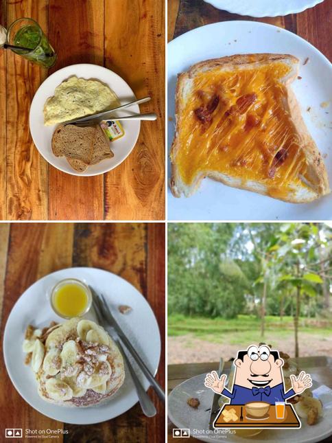 Meals at Mon Petit Frère