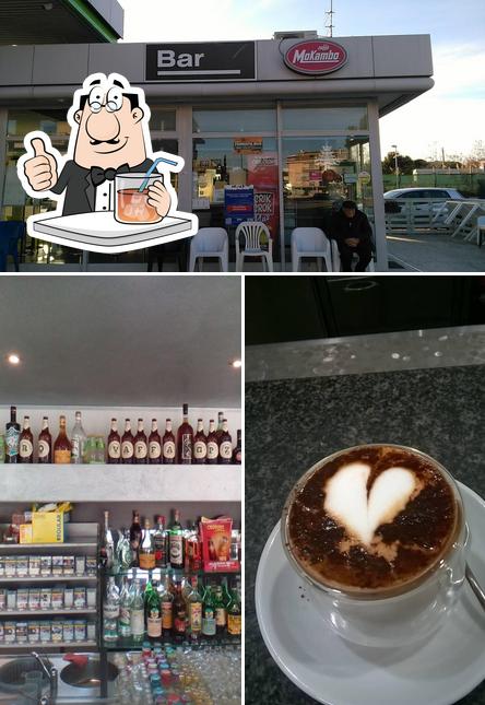 Tra le varie cose da Bar Fina si possono trovare la bevanda e interni
