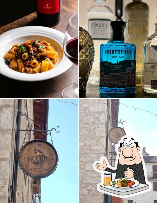 Tra le varie cose da Il Picchio si possono trovare la cibo e esterno