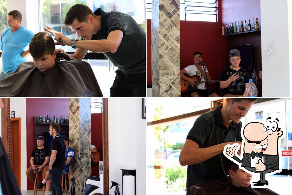 Look at this picture of BarBearia Thomazi