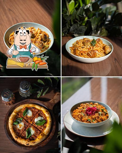 Spaghetti bolognese at Cabooz - The Pizzeria