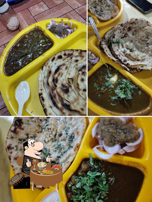 Food at New Lalli Tandoor