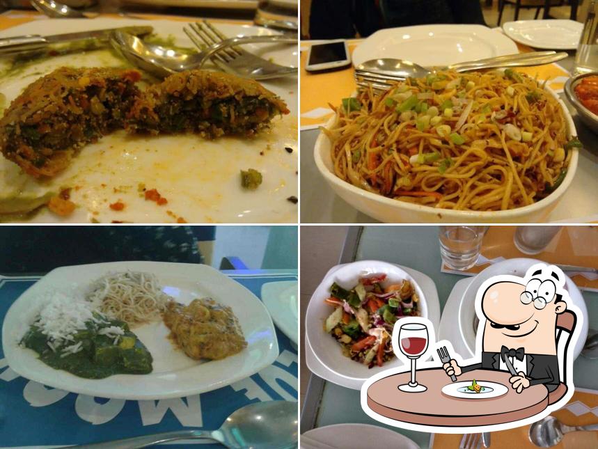 Food at Yellow Sapphire
