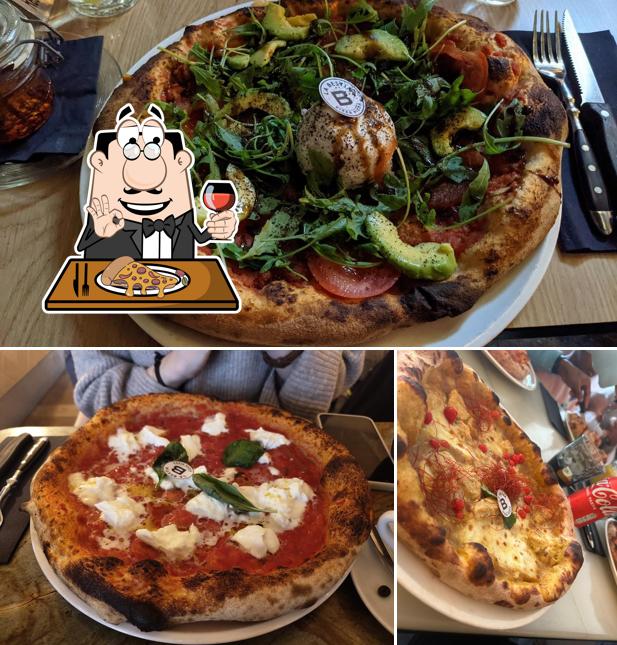 Ordina tra le molte varianti di pizza