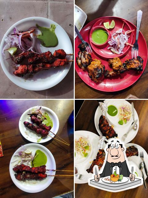 Food at Manoj fast food center