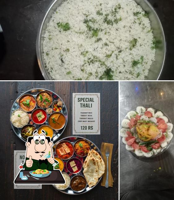 Food at Rahgeer Family Daba