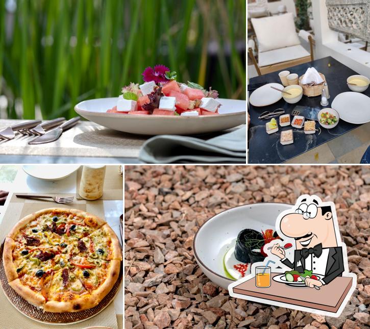 Meals at The Lily Court
