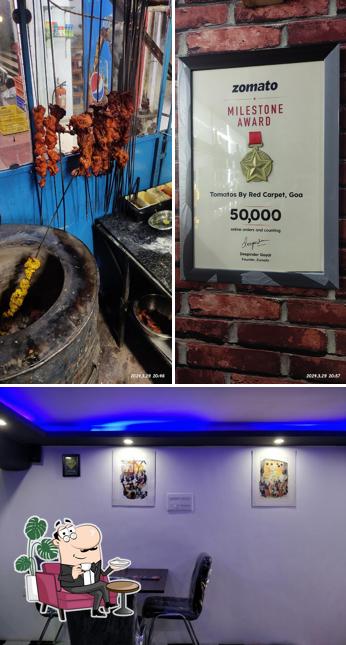 The photo of Tomato's’s interior and food