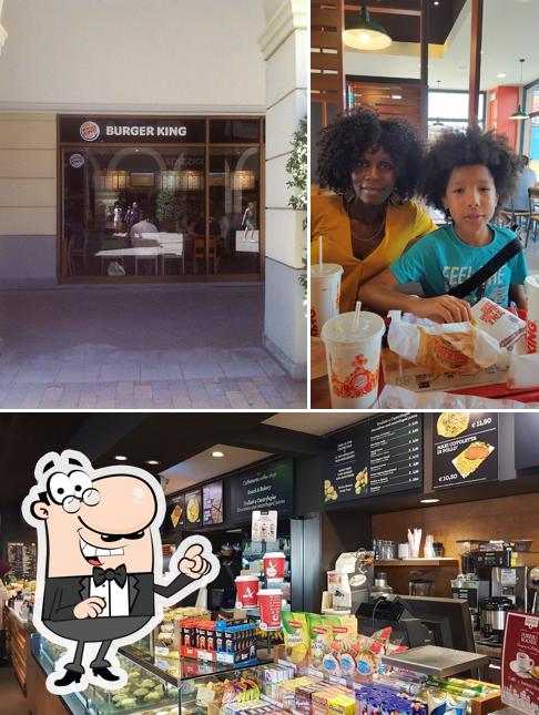 Siediti a un tavolo di Burger King