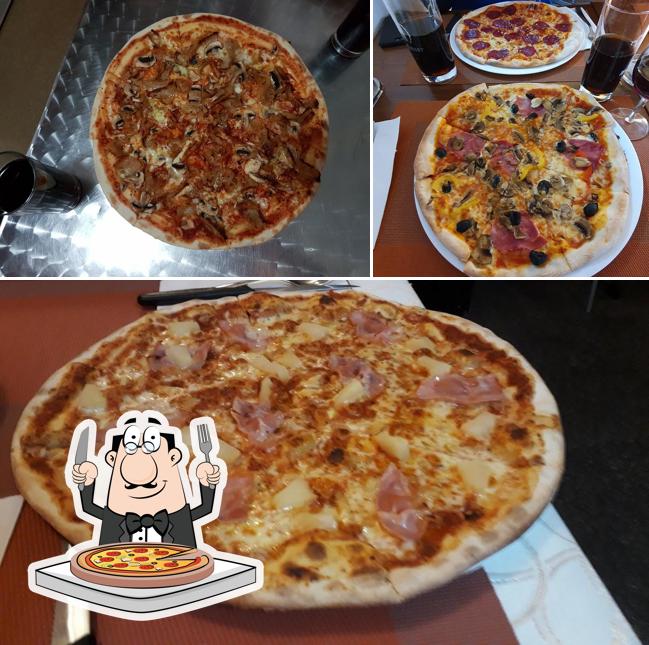 Scegli una pizza a Restaurant Pizzeria Zorbas