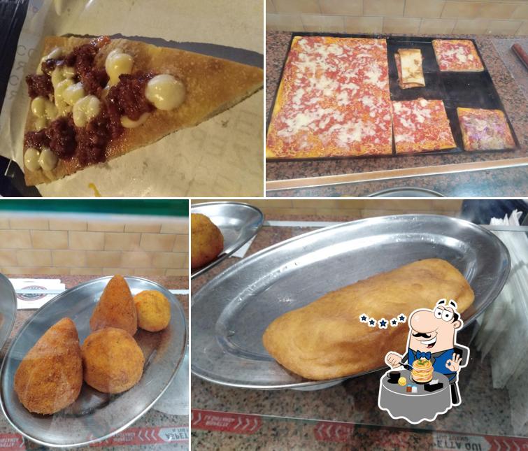 Cibo al Pizzeria Da Mico