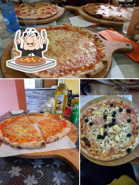 Prenditi una pizza a Pizzeria Non Solo Pizza