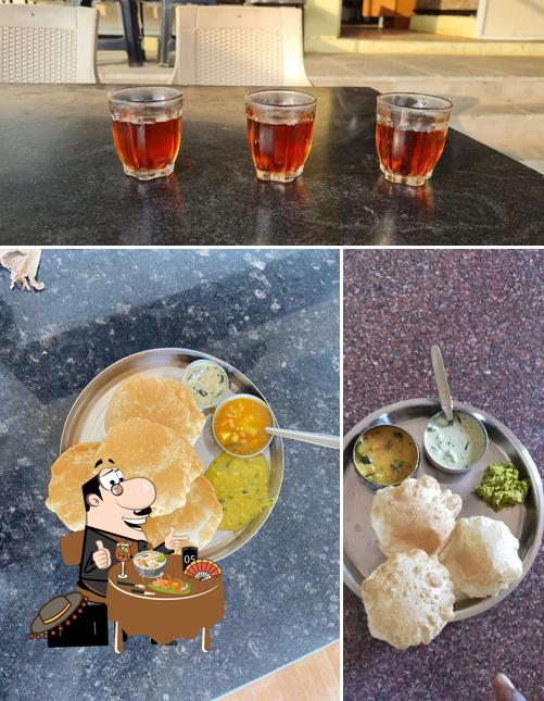 The picture of food and interior at Sri vishwaradhya HOTEL & khanawali