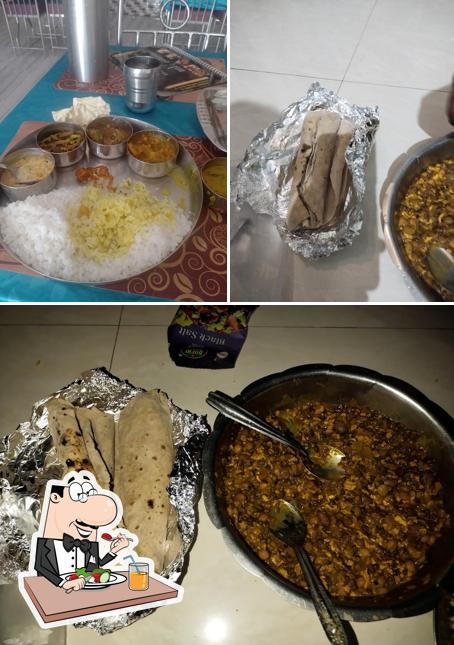 Food at The Golden Dessert