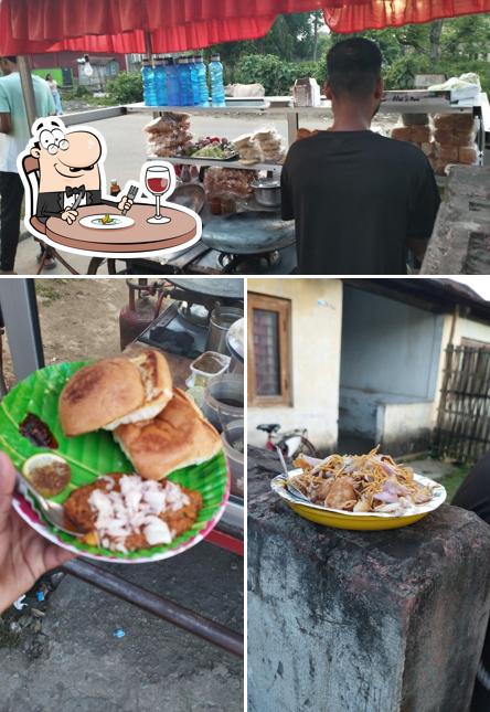 Food at Vivek Fast Food