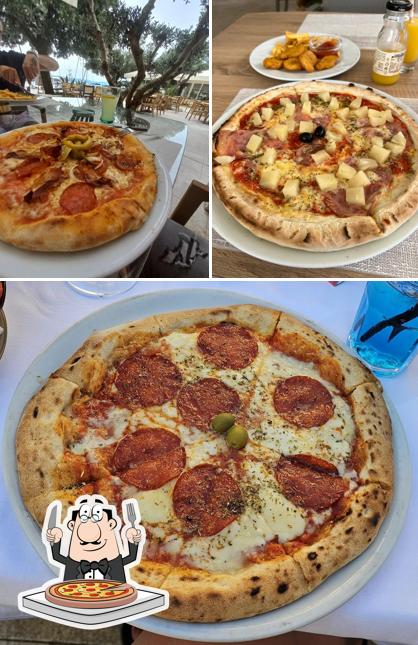 Scegli una pizza a Restaurant & Lounge bar Verde