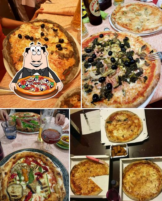 Scegli una pizza a Ristorante Pizzeria Amalfitana