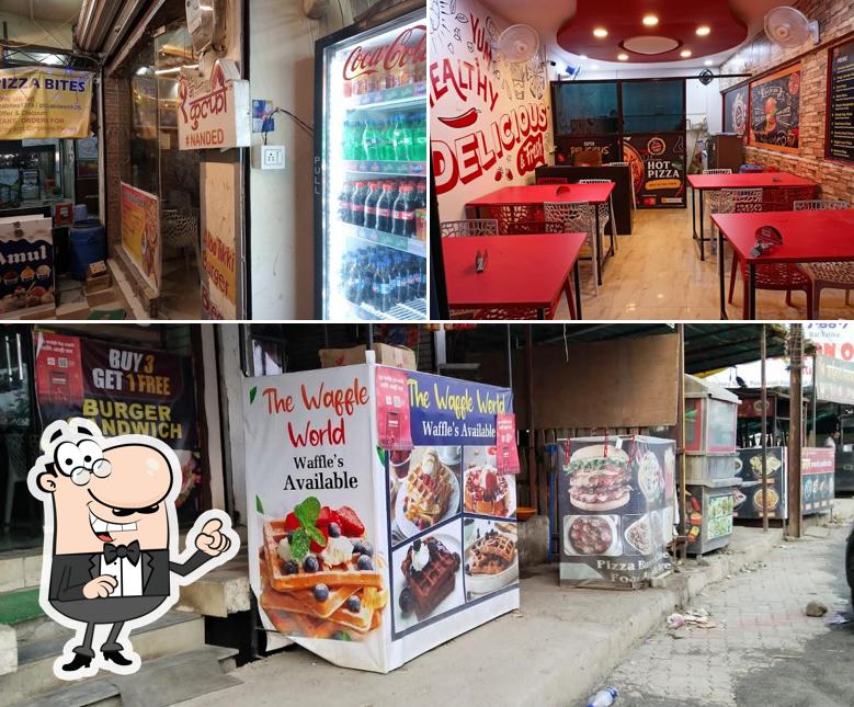 The interior of Pizza Bites