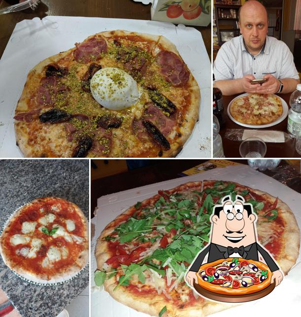 Scegli una pizza a Pizza In