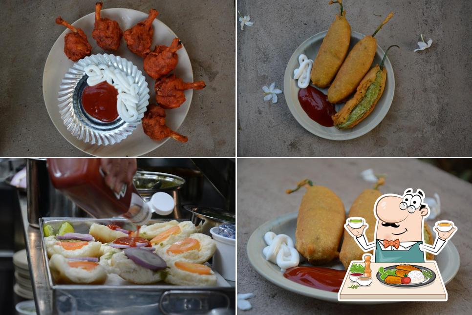 Food at NH 748 JUNCTION