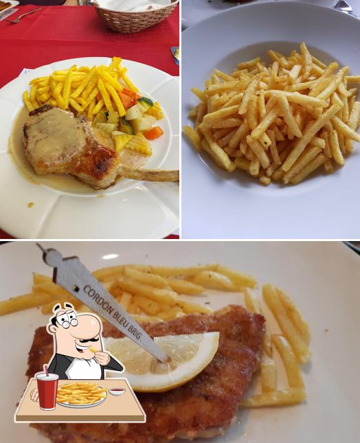 Assaggia un piatto di patatine a Restaurant Augenblick