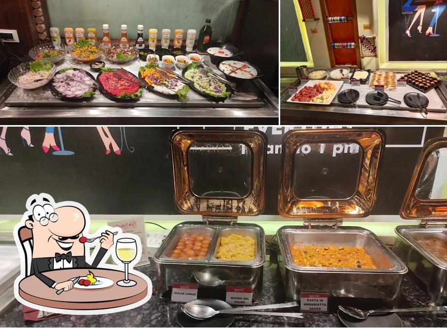 Food at Buffet hut