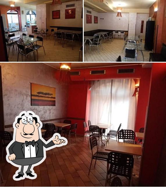 Gli interni di Burger kebab