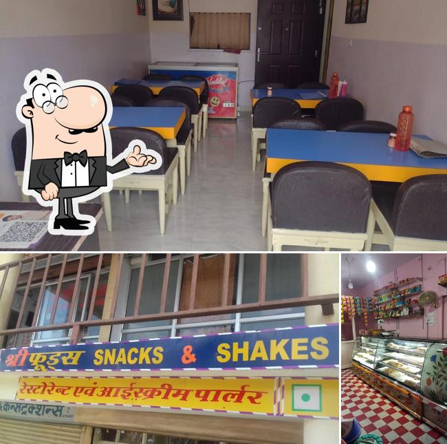 Shri Foods Snacks & Shakes