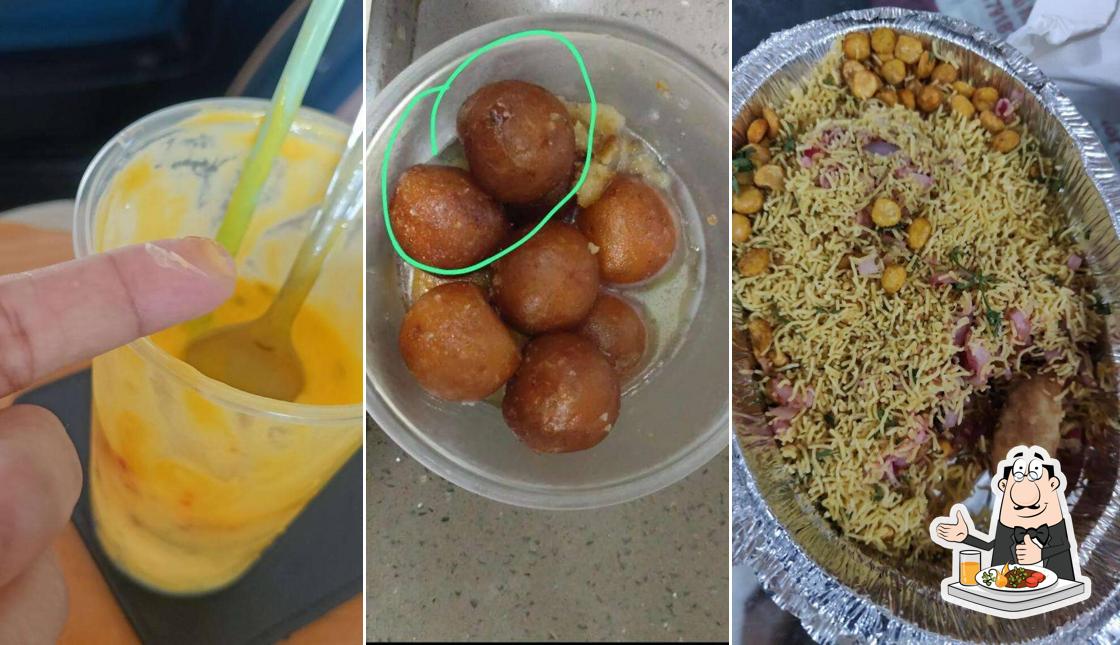 Food at Dwarka Sweets
