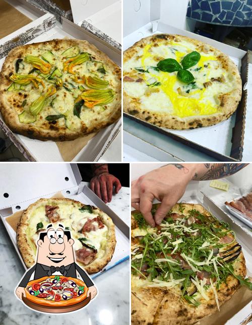 Scegli tra le svariate varianti di pizza