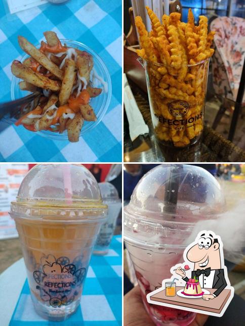 Refections Cafe, Malviya Nagar provides a range of desserts