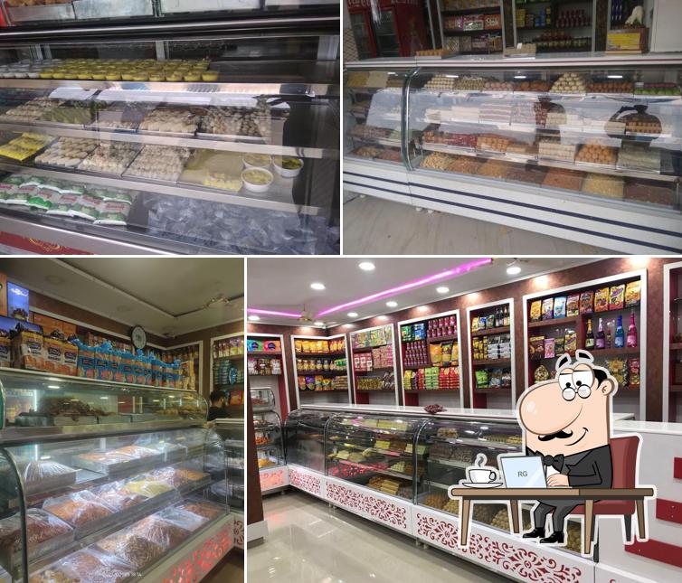 SRI BALAJI MITHAI BHANDAR