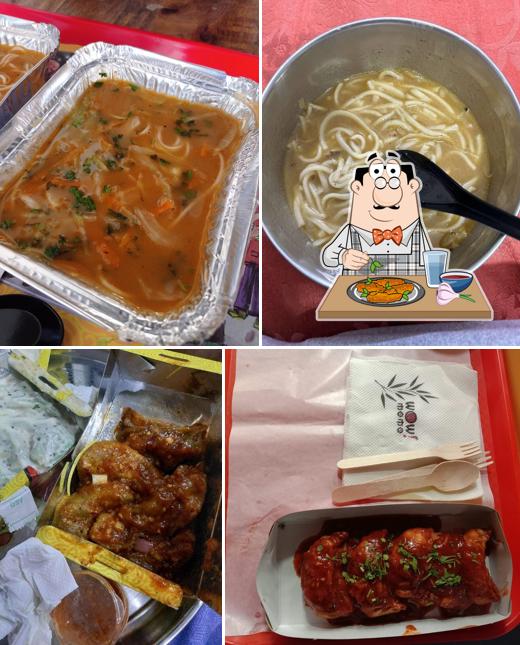 Chicken wings at Wow! Momo