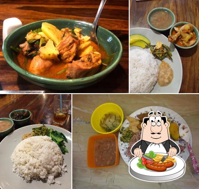 Meals at Bamboohut