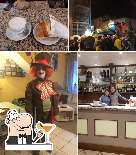 La foto di bevanda e interni da Break Cafè