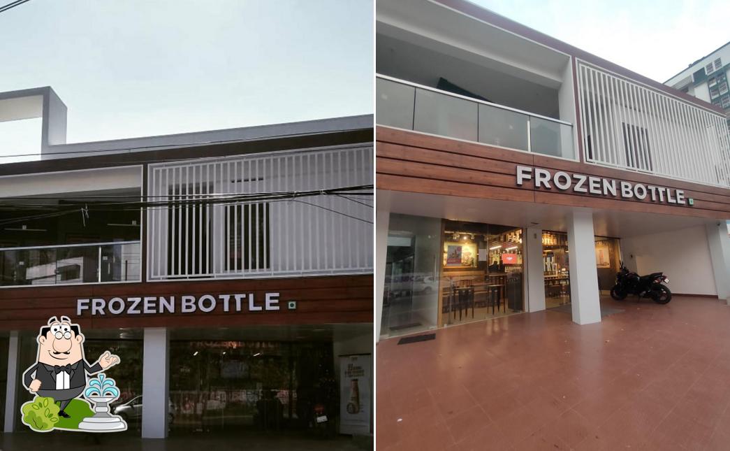 The exterior of Frozen Bottle - Milkshakes, Desserts, and Ice Cream