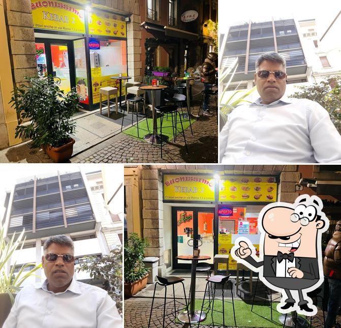 Dai un'occhiata agli interni di Buonissimo 2 kebab & pizza ( centro )