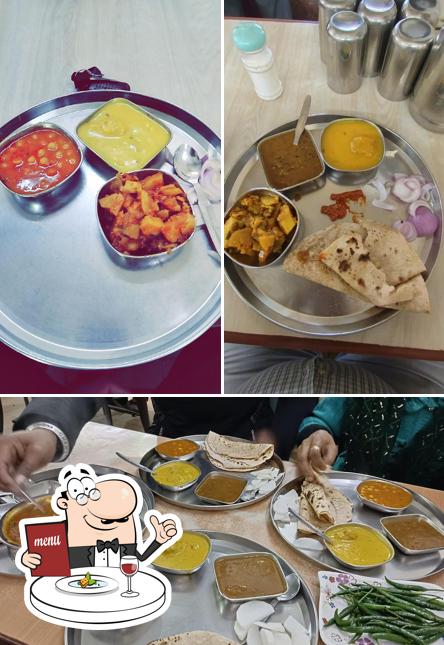 Food at Gautam Shudh Vaishno Dhaba - Pure Vegetarian Restaurant in Derabassi