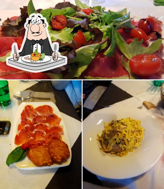Platti al Ristorante l'Alpe
