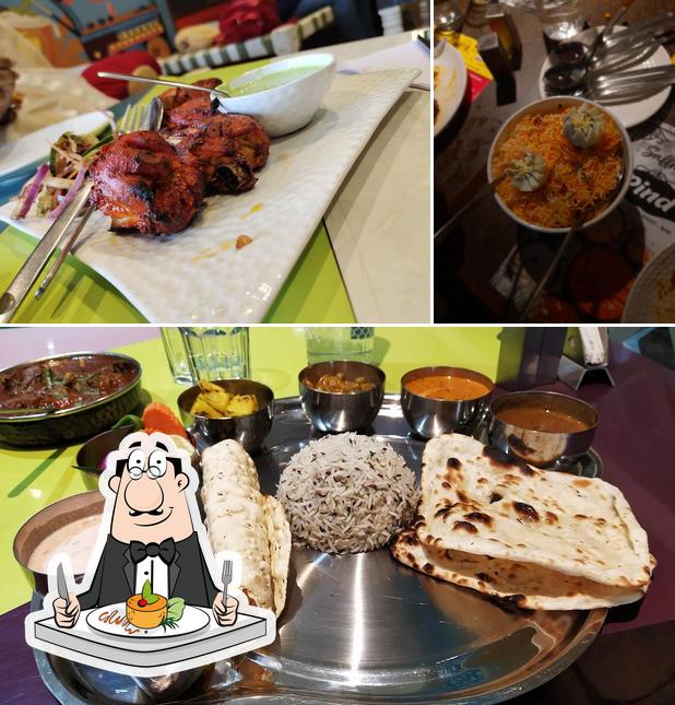 Food at Saffron Pind