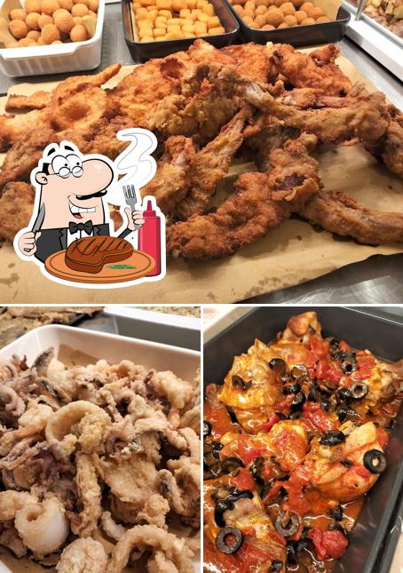 Scegli i piatti di carne a Rosticceria Pizzeria S. Marco