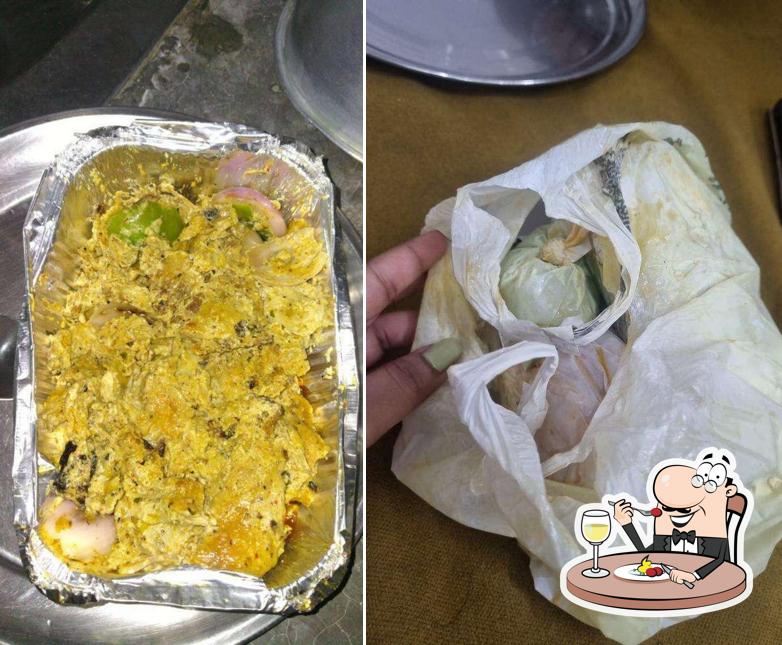 Food at Samar Punjabi Chaap Corner